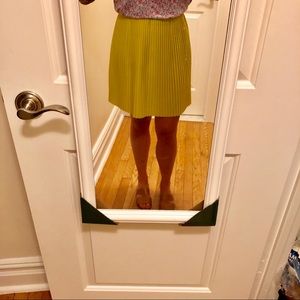 JoeFresh yellow pleated skirt